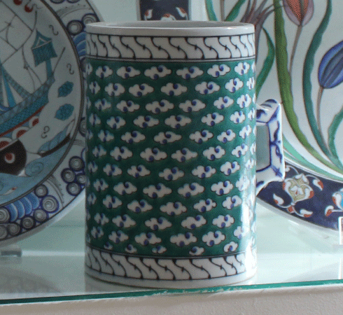 Vases And Caftan